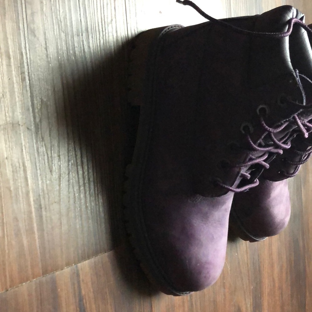 Kids purple timberland boots size 1.5